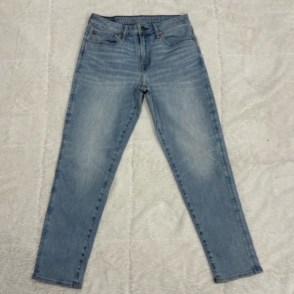American Eagle Airflex + Jean